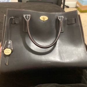 Dooney & Bourke